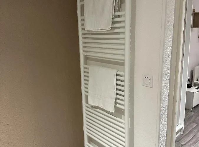 Bed and Breakfast L'entrepotes 3*